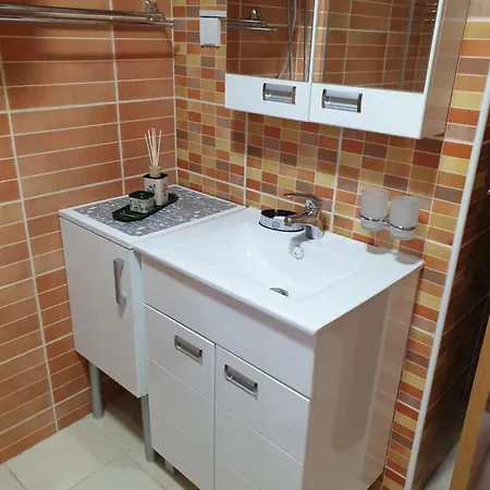 Lisica 24 Divčibare