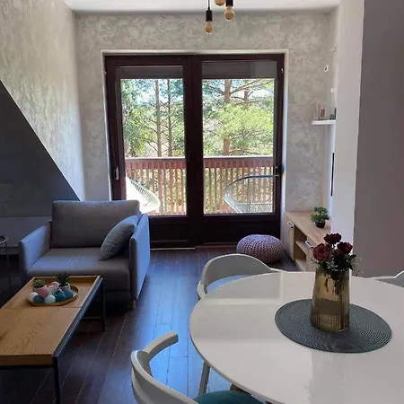 Διαμέρισμα Lisica 24 *