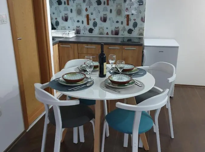 Апартаменты Lisica 24